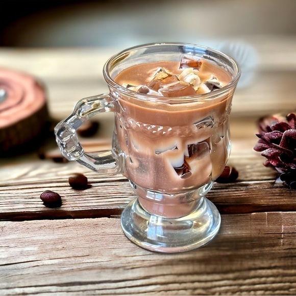 ⚠️SALE Candle // Handmade Coffee Shaped & Scented Candle SEND OFFERS 🥳 - Picture 6 of 7